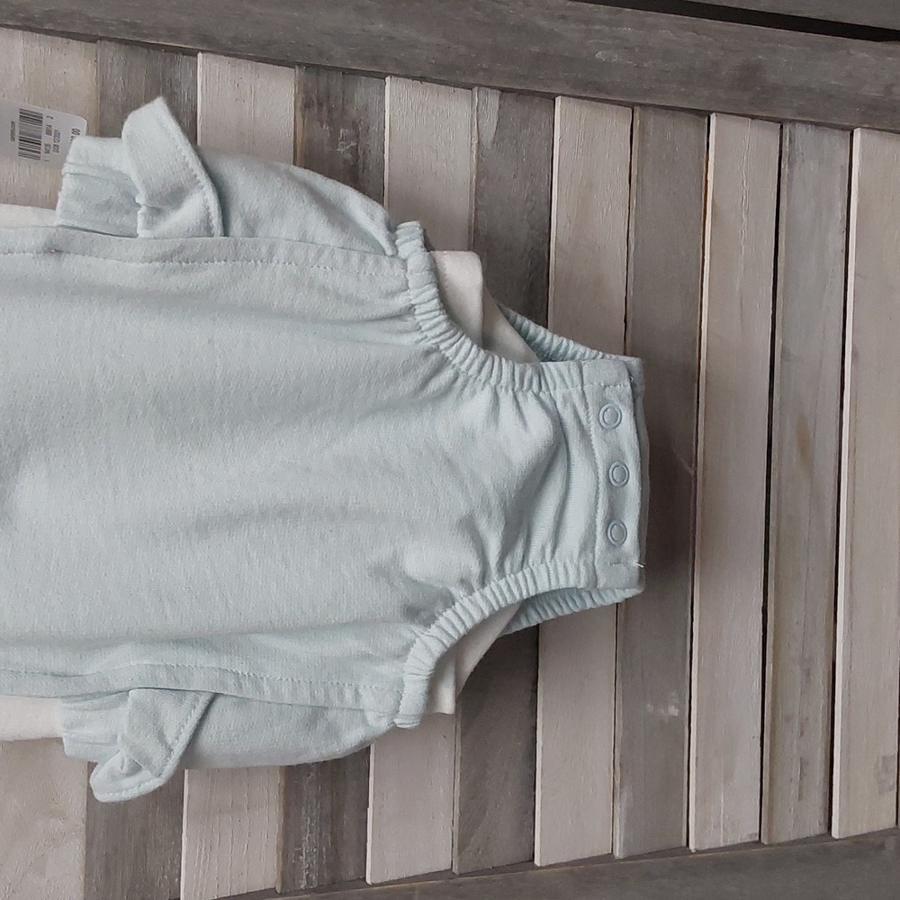 2 PC set blue & white bunny | Carter's Baby | 9 Months - Picture 2 of 10